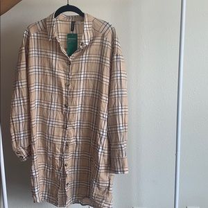 Tan Plaid button down longline top
